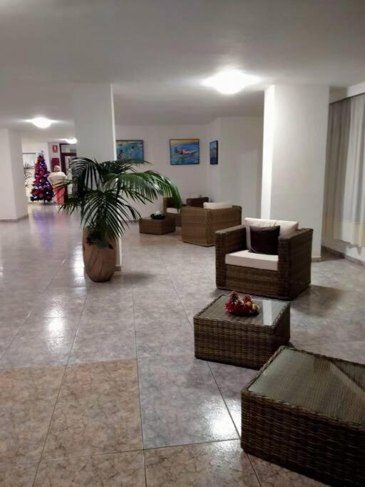 Apartamento Con Vistas Al Mar Arona  Exterior photo